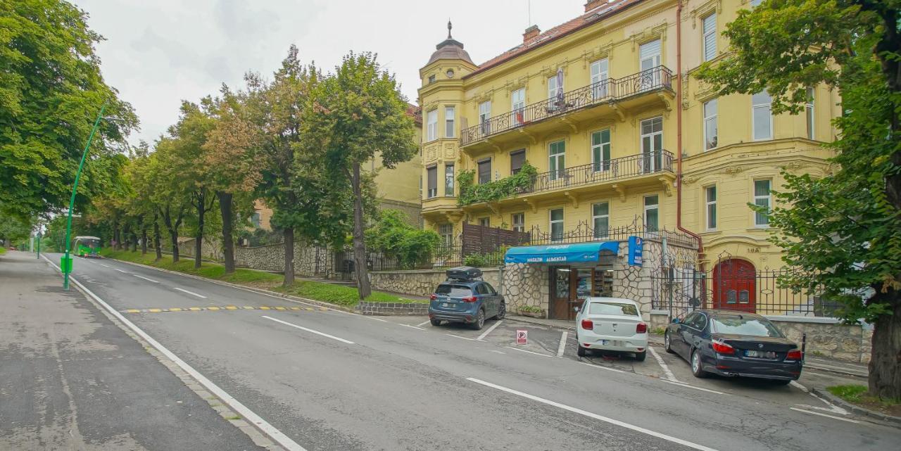Livada Studio Apartments Brașov Exterior foto