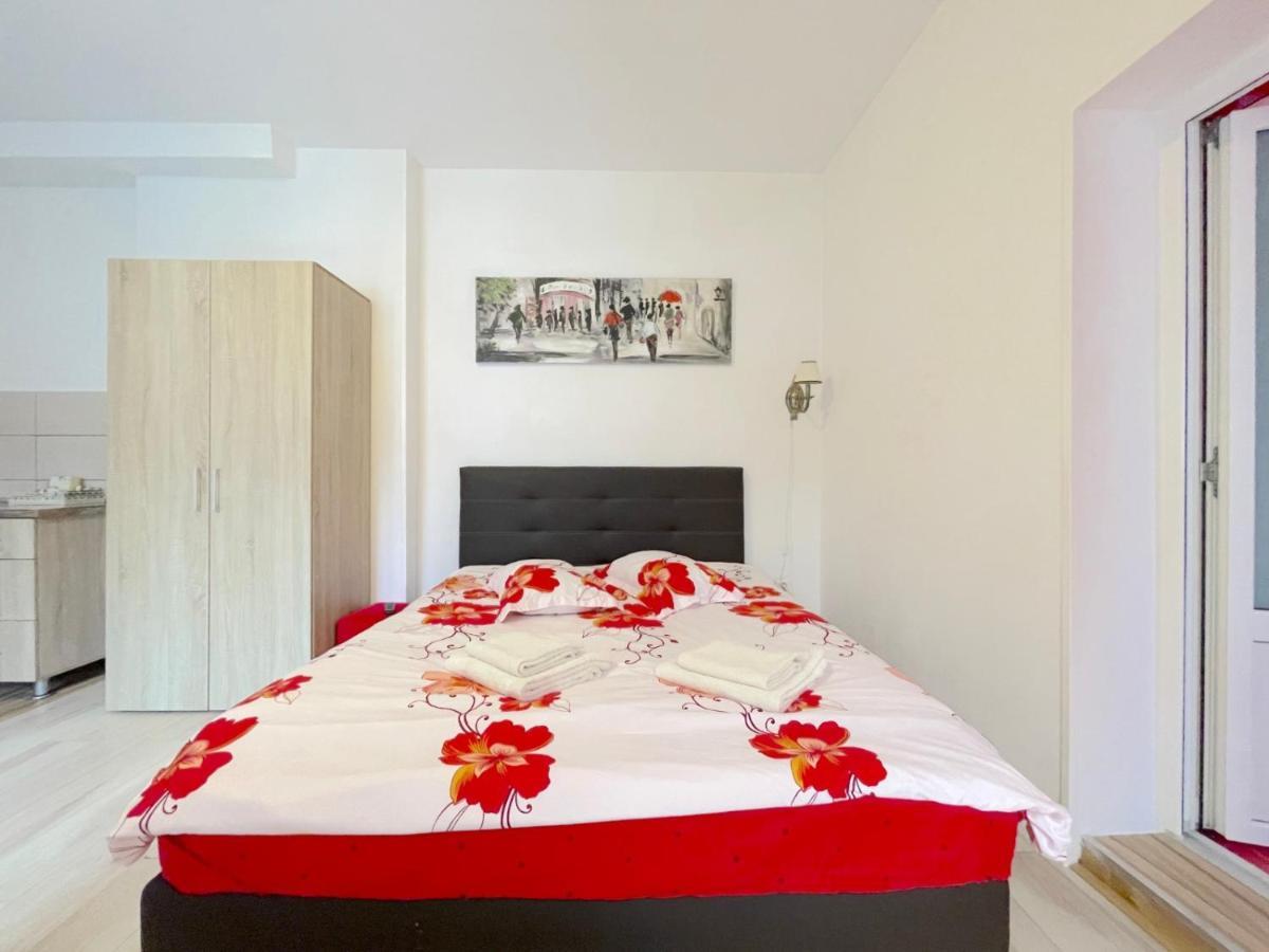 Livada Studio Apartments Brașov Exterior foto