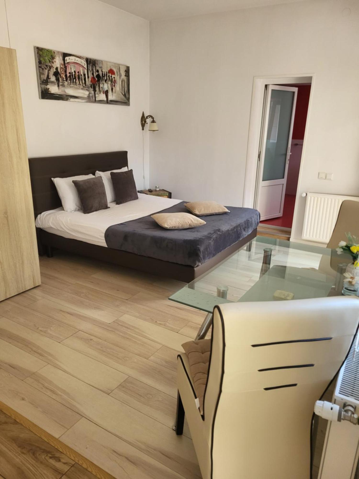 Livada Studio Apartments Brașov Exterior foto
