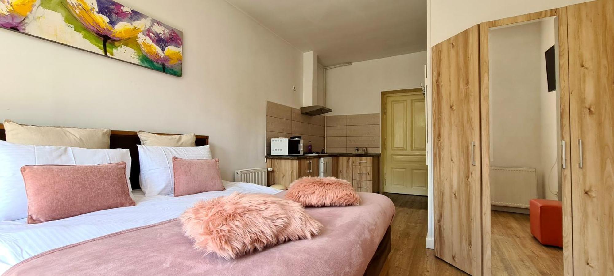 Livada Studio Apartments Brașov Exterior foto